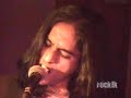paranoid earthling is a sri lankan grunge band originating from kandy. they performed at 'bed' bar and lounge (formerly known as blizz pool parlour) on the 14th of october '06 at the gig called 