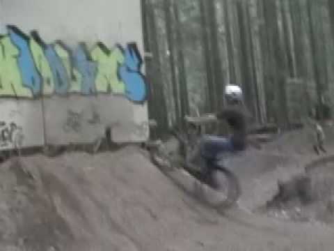 Hoodlums Wallride