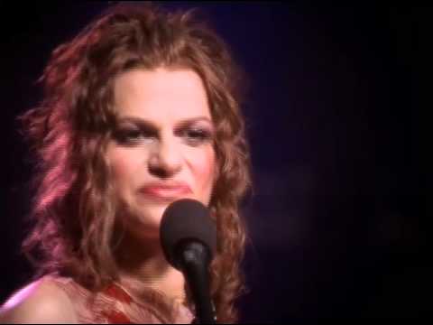 Sandra Bernhard