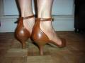 videos de sandales marrons 2