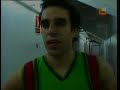el cb viladecans sant gabriel, campi� de la copa catalunya masculina 2006-07

supera per 66-82 el cb santfeliuenc eninter, l'amfitri�, en la final. l'aesc ramon llull, juntament amb els dos finalistes, completa la terna d'equips que pugen a la lliga eba, en doblegar per 87-79 el natzaret over giramon en el partit pel tercer i quart lloc
el cb viladecans sant gabriel �s el campi� de la copa catalunya 2006-07, en v�ncer el cb santfeliuenc eninter per 66-82 en el darrer encontre de la final a quatre celebrada a sant feliu de llobregat el 19 i 20 de maig. en el matx pel tercer i quart lloc, l'aesc ramon llull va batre per 87-79 el natzaret over giramon i completa, juntament amb els dos finalistes, la terna d'equips que pugen a la lliga eba.

l'emoci� i la tensi� van ser la t�nica dominant de la final a quatre, que va viure un excel�lent ambient en tots quatre encontres. les dues semifinals nom�s es van decidir per tres punts i en els darrers instants. fins i tot, una d'elles va necessitar d'una pr�rroga. va ser en la primera, en la qual s'enfrontaven el santfeliuenc i l'aesc ramon llull. al final dels 40 minuts reglamentaris s'hi va arribar amb empat a 57. en els temps extra, el santfeliuenc, que exercia d'amfitri�, va infligir-li un 9-6 al quadre barcelon� (66-63 definitiu), per obtenir aix� el primer bitllet per a la gran final.

l'altre el va assolir el viladecans, que finalment s'emportaria el t�tol. seguint el gui� del santfeliuenc - aesc ramon llull, el conjunt verd i vermell va doblegar per un vibrant 69-66 el natzaret over giramon. jos� antonio bernuz, ala-pivot del viladecans, va ratllar a un nivell extraordinari. va firmar un triple doble: 22 punts, 14 rebots -5 ofensius- i 12 faltes rebudes, a m�s de 7 assist�ncies. en total, se'n va anar fins al 35 de valoraci�.

els partits de la jornada de diumenge es van decidir per marges m�s amplis, per� la igualtat no va ser menys. la prova �s que ambd�s tamb� es van resoldre ben avan�at el cron�metre, a l'equador de l'�ltim quart. en aquest per�ode, un 20-29 (66-82 final) va permetre al viladecans aixecar la copa de campi�, mentre que un 26-16 (87-79 definitiu) va atorgar la tercera pla�a a l'aesc ramon llull.

el cb viladecans sant gabriel agafa el relleu del cb ripollet en el palmar�s de la copa catalunya masculina.

extret de elmundodeportivo