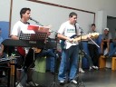 ti�o e augusto apresendo na escola ceape