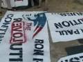 RON PAUL 4409 -- St Paul bitchslapped with signs come sept 2nd