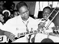 STOMPIN' AT THE SAVOY (1941) - Charlie Christian live in small club
