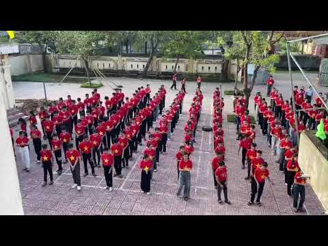 HOẠT ĐỘNG GIỮA GIỜ