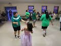 bailando la abeja miope
