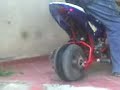 mini moto quemando llanta mini moto quemando llanta