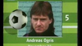 Andi Ogris trifft mit der Ferse gegen Barcelona