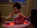 videos de Niamh playing the piano