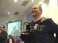 penis voador interrompe discurso de garry kasparov