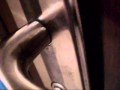 Door-shaking-at-100r