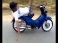 Mat rempit berani mati dengan pelbagai aksi