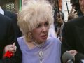 Elizabeth Taylor Tweets About Heart Procedure