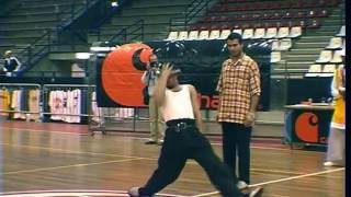 Junior Almeida & Walid – Boumhani Popping Showcase at Give It Up 2005 Italy