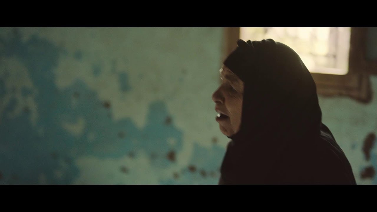 أم سعد لحظة استقبالها خبر استشهاد ابنها عبدالله على يد التكفيريين#الإختيار