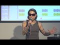 Check out Dave Navarro demonstrating the revolutionary new amplifier simulation plug-in Eleven at the 2008 NAMM show.