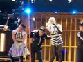 gwen-stefani-wind-it-up-live.html