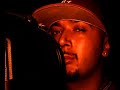Me Tekst-Lyric
Verse 1: Rebel 

Hehe.... heeey... UniKKatiL 
Lalalalalala... yo... yo 
Ky sen o per ni pllum qe lypa gjethkun 
Kqyra tjeterkun po nuk gjeta kerkun 
Ku je llokum koke Unik sikur une 
Qasi katunari qe e don ate katun 
Ku jon dhipat ma t'mira me trupa bum 
Krejt mashkujt e planetes kur t'i shohen qohen n'kom 
P'e ni veten si Sinan Vllasaliu 
Jom trimi ne gyrbet qe pershendet shokt e vet 
Hej o nene Prishtina, rakin pe pina 
Tu menu per diten qe kthehem, atje vina 
E ktyne tjerve veq inatin pi ja shtina 
Se je Numer Njo qysh t'kom thon, krejt e dina 
Edhe tjera vene mire e di 
Veq diqysh po m'vjen me kesh 
Kur po shtyhen me Prishtinali 
Pajtohu shoku jem, mos t'vjen inat prano 
Tona venet jon xeher veq Prishtina Numer Njo 

Ref: 2x 
Une jom Prishtinali, hej vlla 
Ti e din se me neve nuk ka 
Kushdo qe xhelozon le t'vazhdon le t'vlon 
Se kushdo qe na ka inati veq rakin na kafshon 

Verse 2: Ye-Ton 

Qe pi knojm Prishtines se na ka marr malli 
Ndaq besom ndaq jo bre vlla mu nuk m'ha kari 
Se jom Prishtinali edhe fryna me ate send 
e pse s'kom lind aty, une vdes per ate vend 
Qaty i kom shokt e as shoqet si harroj 
Besom qe s'ka dit qe per ato rruge qe s'menoj 
Edhe nuk jom gangster une jom mangup Prishtinali 
Ka do qe kom shku kom pas shok e shoqni 
Maju Prishtine, maju hiq mos u dorzo 
Se ma e mira je edhe gjith ki me kon 
Leni ti papakt e katunit qa thojn 
Se ata ta kan inati edhe shume xhelozojn 
E di qe kan per qka t'madhe sja u nxo 
Op op be njeri na jena Numer Njo 
a p'i nini Plisat: Prishtina Kampion 
Edhe ky send s'nalet hiq deri vone 

Ref:2x 
Une jom Prishtinali, hej vlla 
Ti e din se me neve nuk ka 
Kushdo qe xhelozon le t'vazhdon le t'vlon 
Se kushdo qe na ka inati veq rakin na kafshon 

Verse 3: Presioni 

Je kon shembull gjithmone per Kosoven tone 
Te tone e pranojn, veq inagjit s'dojn 
Ashtu e kan shprehi, po osht per qudi 
Pse ki xhelozi kur kryeqytet e ki 
Ktu ka vend per tone qe qyteti se pan 
Turist mu kon sende t'mira ktu gjon 
Ni makiato me pi me Prishtine nuk ki 
E kta dhipat mu zi kerkun ma t'forta s'ki 
Xhenet babes fati, parajse persgati 
Kthehu neper shpati susur sakati 
Sikleti ty t'ka hi, t'ka hi deri n'vrima 
Mas lehti ti e ki nuk ki me ngul fatin e zi 
Ky send ty t'shkon se me tesha kombinon 
Trenerkat kur i qon veq gjys i shtrengon 
E kpuct si pasqyre ty t'lidhen per ftyre 
Qarapt lloj lloj ngjyre kur ti shtina tyre 

Ref:2x 
Une jom Prishtinali, hej vlla 
Ti e din se me neve nuk ka 
Kushdo qe xhelozon le t'vazhdon le t'vlon 
Se kushdo qe na ka inati veq rakin na kafshon...
By
Landi a.k.a. MaD BosS
http://xat.com/the_bloody_alboz