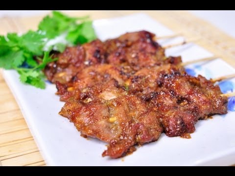 FoodTravelTVChannel - หมูปิ้ง เมนูที่หลายท่านคุ้นเคยเป็นอย่างดี...