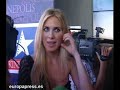 Todos los seguidores de las aventuras de Carrie, Samantha, Charlotte y Miranda en la serie de televisión 'Sexo en Nueva York' están de enhorabuena. Su versión cinematográfica acaba de aterrizar en España. Menos sexo y más Nueva York son las claves de una película que retrata la vida de las protagonistas cuatro años después del punto en el que acabó la serie. La clave de la trama es la boda de Carrie. La rubia columnista fanática de los zapatos de Manolo Blahnik y soltera de oro interpretada por Sarah Jessica Parker abandona por fin su soltería para casarse con Mr. Big.