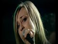 geike arnaert en sioen pakken nick cave's wild roses aan. nog meer filmpjes van de pop poll op www.humo.be