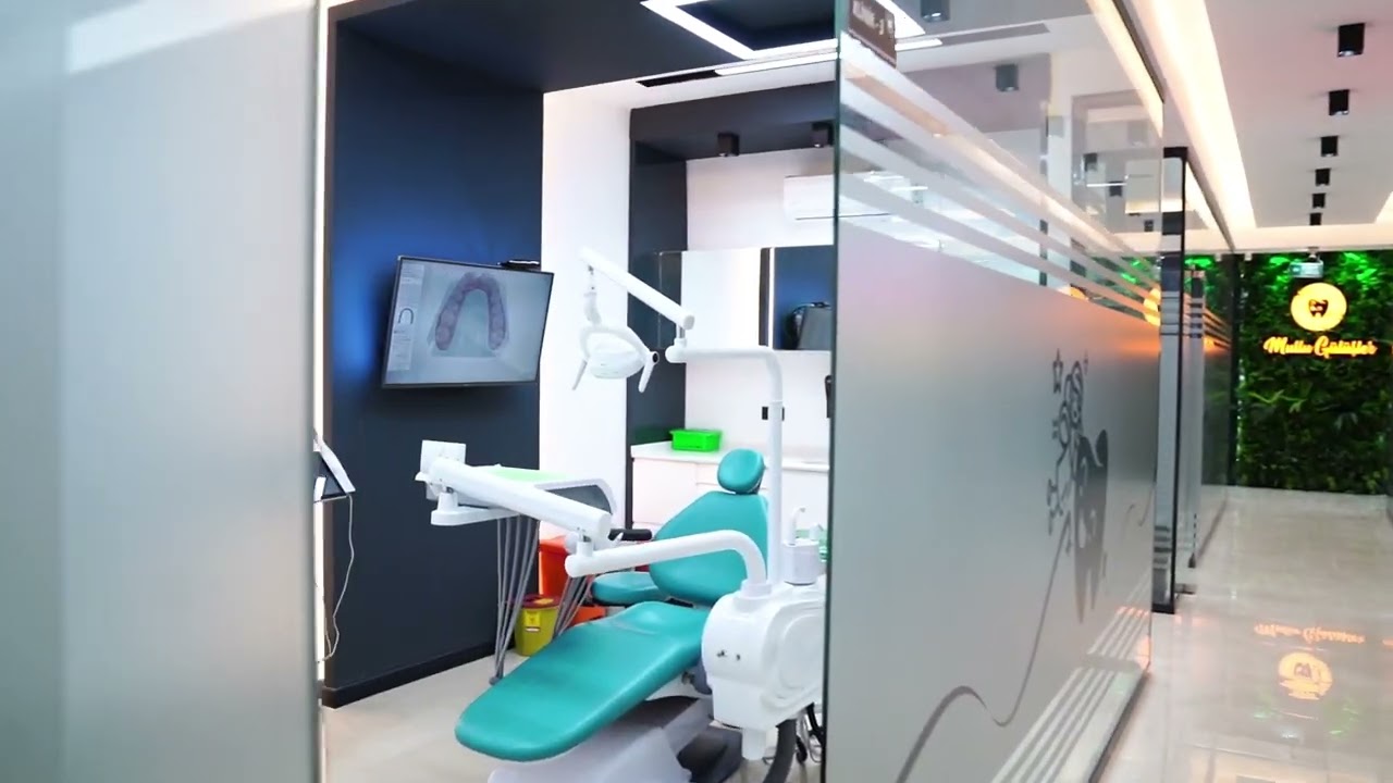 Mutlu Gülüşler Diş Kliniği Evora Şubesi