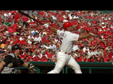 Video: Albert Pujols hits his 41st home run of 2005