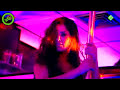 Yolanthe geeft een lapdance!
