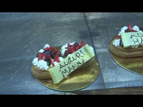 ALASSIO : FESTA DELLA MAMMA CON PITTURA E DOLCEZZA