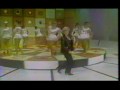mirla castellanos interpreta en un programa especial de venevision su tema internacional la tombola disfrutenla.