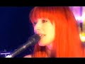 Tori Amos - Bouncing Off Clouds (Graham Norton Show)
