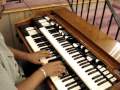 A simple way to play this song.