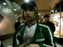 Dan fightstar is speaking in french