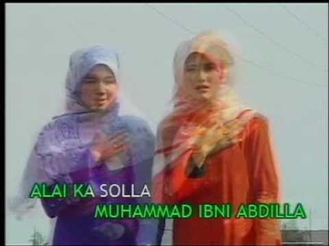 Qaseeda - Beautiful Qaseeda sung by Girls Pls visit www.Qaseeda.tk Largest Islamic Qaseeda Library.