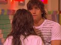 LOS CHICOS SE CRUZAN CON LAS CHICAS Y EST�N...UN POCO PERDIDOS