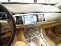 Jaguar XF - Bologna - interni B&W sound system