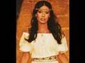Yardena Arazi "He Rokedet" - "ירדנה ארזי "היא רוקדת