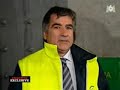 http://www.forum-transports.com - enqu�te exclusive ( bernard de la villardi�re ) - routiers : les transports de tous les dangers. - - en vingt ans, le volume de marchandises transport�es par la route a doubl� en france, le nombre de poids lourds a logiquement suivi cette courbe ascendante. le m�tier de chauffeur routier s'en est trouv� complexifi�. risques d'accidents, vols dans les remorques, trajets �puisants : la vie du routier n'est pas facile. http://www.forum-transports.com -