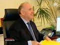 http://www.forum-transports.com - enqu�te exclusive ( bernard de la villardi�re ) - routiers : les transports de tous les dangers. - - en vingt ans, le volume de marchandises transport�es par la route a doubl� en france, le nombre de poids lourds a logiquement suivi cette courbe ascendante. le m�tier de chauffeur routier s'en est trouv� complexifi�. risques d'accidents, vols dans les remorques, trajets �puisants : la vie du routier n'est pas facile. http://www.forum-transports.com -
