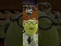 The muppets inside : introductory scene: fozzie bear