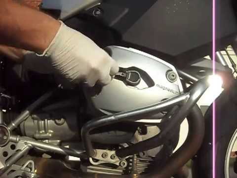 how to change oil in bmw 1200 gs