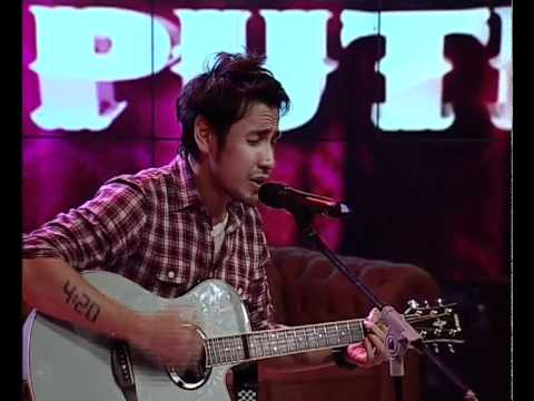 Ello -Gak Kayak Mantanmu (Live at Hitam Putih, TRANS|7)