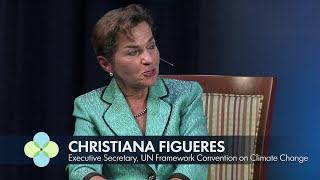 Christiana Figueres habla sobre las mujeres y el cambio climático.