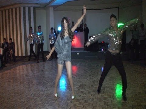 bailes de xv años - Mix de musica disco de los XV años de Valeria, coreografia profesional facebook.com/videofilmacionesizcalli 6258 43 98 y 5539145119.