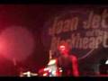 Joan Jett & the Blackhearts- Bad Reputaion (Live)