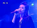 tanya chua at golden chinese melody awards held in singapore, singing beautiful love.