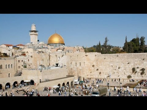 Ciudad Santa - http://www.tusdestinos.net Imágenes de las calles de la ciudad de Jerusalén. Israel. (Tour, excursión, pasear, callejear, visitar, conocer) Más información: ...