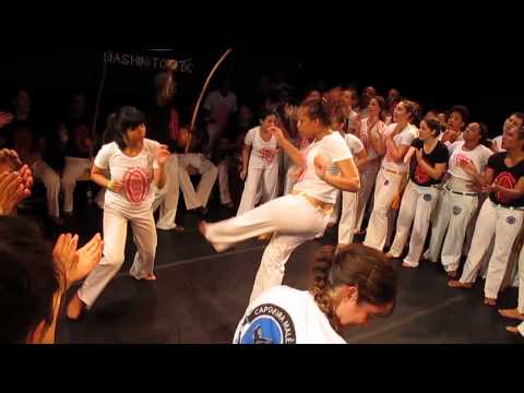 99utopia - Capoeira Males, DC Batizado 2013 - Women's Roda 2.