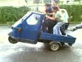 Ragazzi di incisa fanno impennata con l\