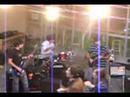 fernando trujillo miguel rodriguez y luis duran tocando en la facultad de medicina ufro